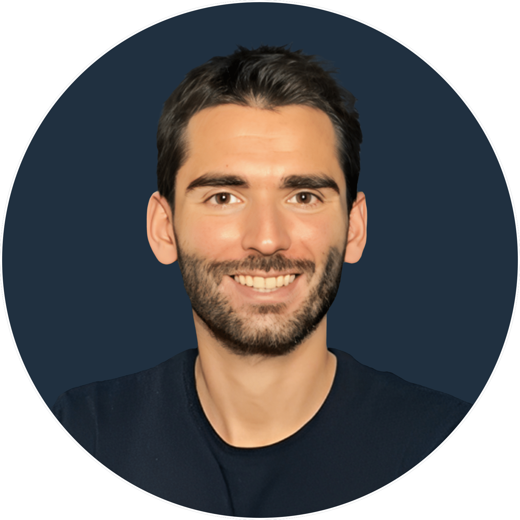 Mickael Tarricone, coach minceur en ligne – Format rond contour blanc Photo de Mickael Tarricone, coach minceur en ligne